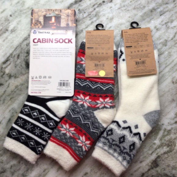 Women's Cozy Cabin Socks Snowy Bundle of 3 Pairs - Picture 2 of 7